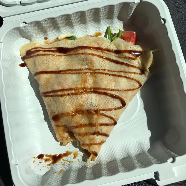 photo of Lisa’s Crêperie and Café Vegan Caprese crepe shared by @thesarcasticsprout on  19 Mar 2022 - review