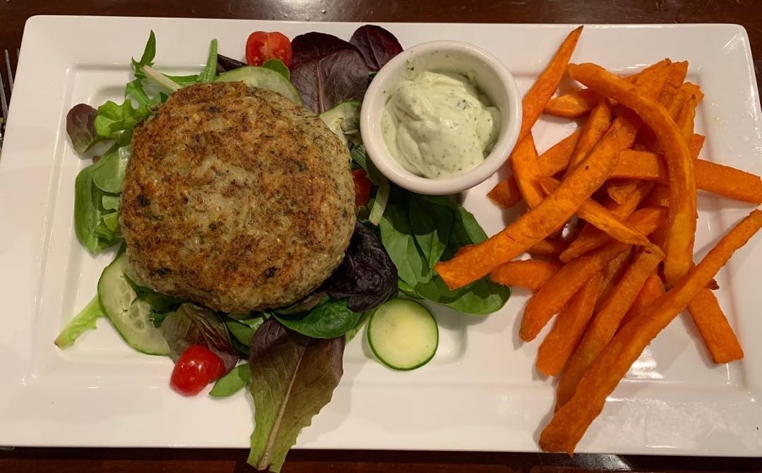 Love Earth Café Bakery Artichoke And Spinach Burger Reviews abillion