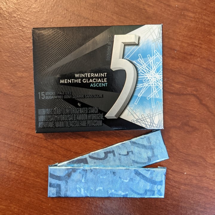review photo of Wrigley's 5 Gum Wintermint Ascent shared by @awnyer on 11 Mar 2021 - review