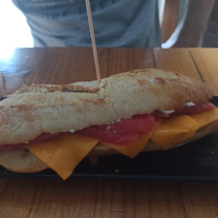 review photo of Jardin Urbano Bocadillo de vegalomo shared by @eqs176 on 02 Oct 2021 - review