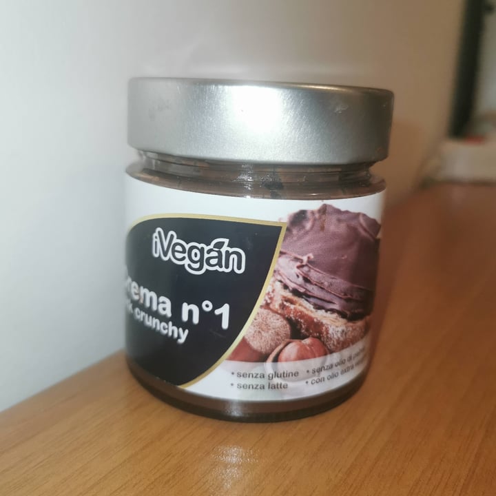 photo of Ivegan dark chocolate shared by @-mandragola- on  14 Sep 2022 - review