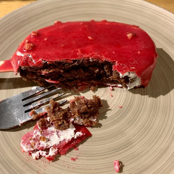 photo of Daio popsical cake tipo frambuesa shared by @ninacita on  27 Jul 2022 - review