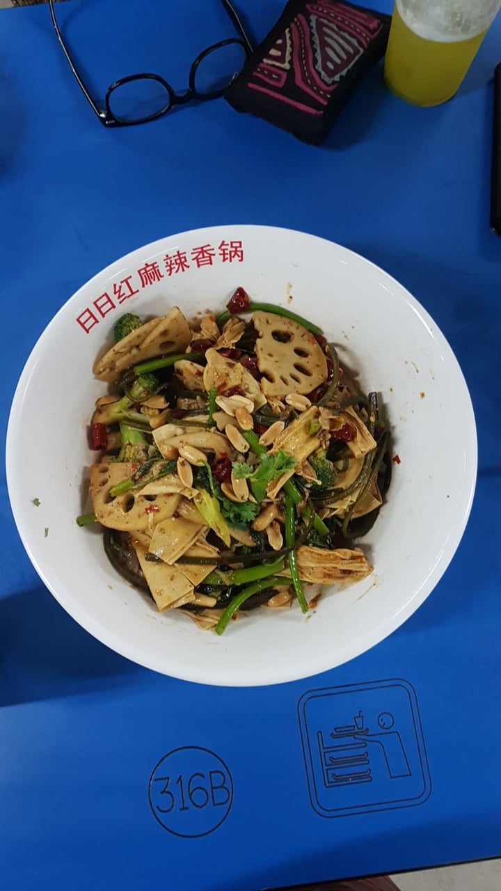 review photo of 日日紅麻辣香鍋 Ri Ri Hong Mala Xiang Guo Mala shared by @shafkat on 09 Oct 2018 - review