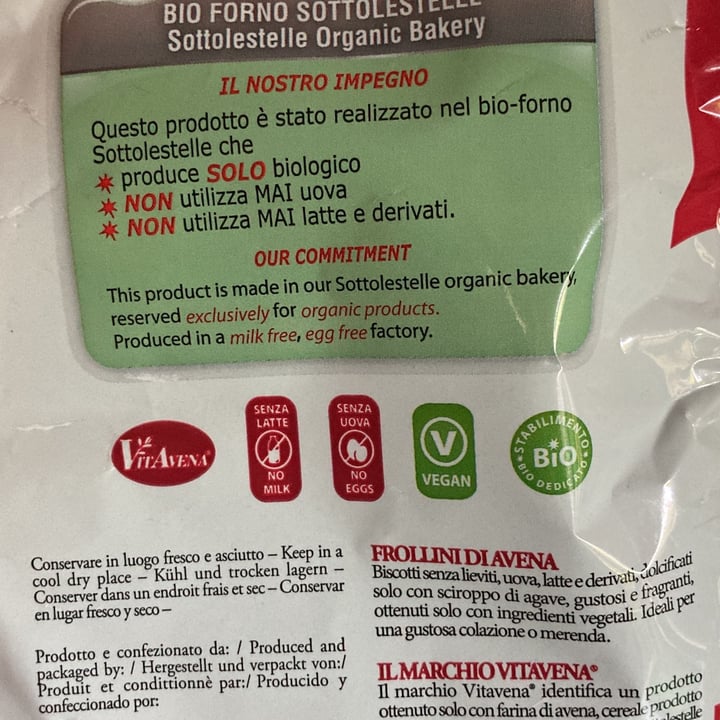 photo of Sottolestelle Frollini di Avena ai Mirtilli shared by @yleniaepb on  20 Jun 2022 - review
