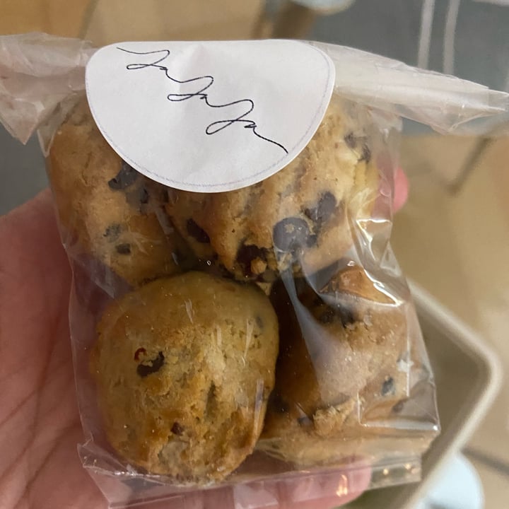 photo of Jajaja Plantas Mexicana Chocolate chip cookies shared by @isabelaferreiro on  06 Apr 2022 - review