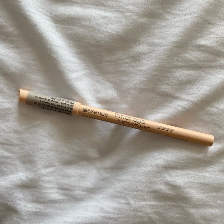 photo of Essence  Inner eye brightening pen shared by @ailguig on  22 Mar 2022 - review