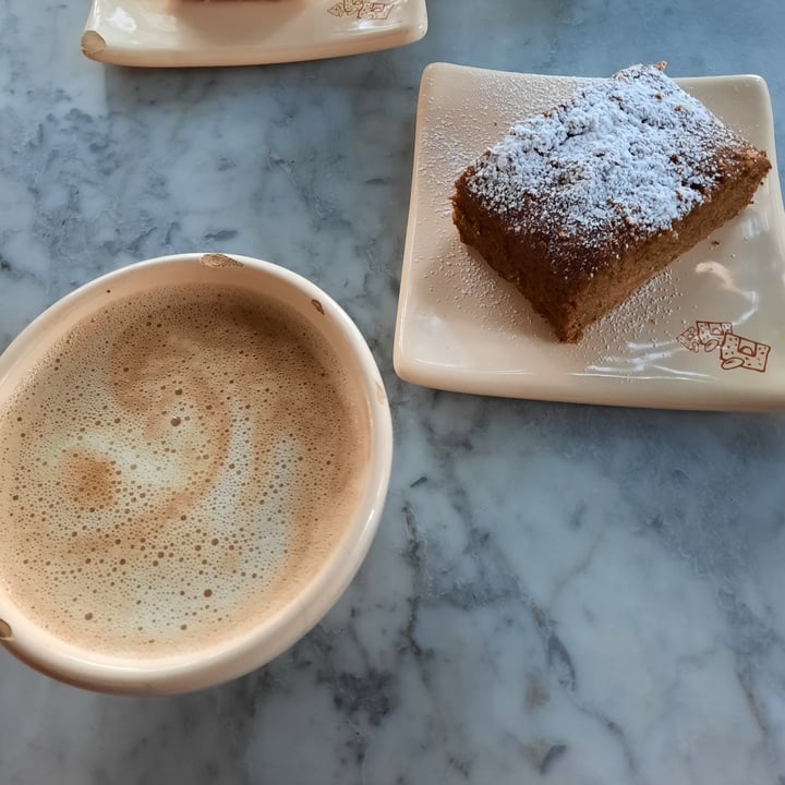 photo of Le Pain Quotidien - Recoleta Mall Budin de zanahoria shared by @lulucia on  26 Apr 2022 - review