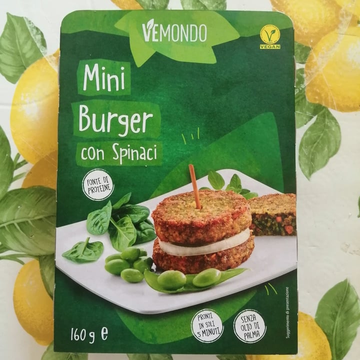 photo of Vemondo Mini burger con spinaci shared by @giuliia on  16 Jun 2021 - review