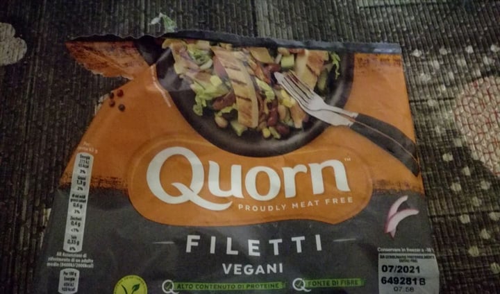 review photo of Quorn Vegan Fillets shared by @miriamealbertoveg on 17 Mar 2020 - review