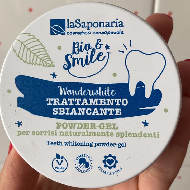 photo of La Saponaria Trattamento sbiancante Wonderwhite shared by @zitchi on  13 Apr 2022 - review