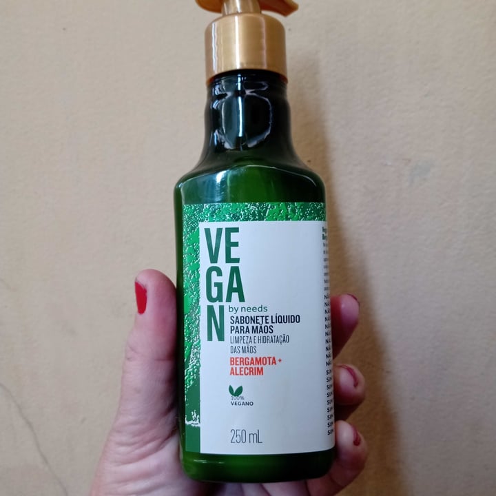 photo of Vegan by Needs Sabonete líquido shared by @patriciaqueique on  03 May 2022 - review