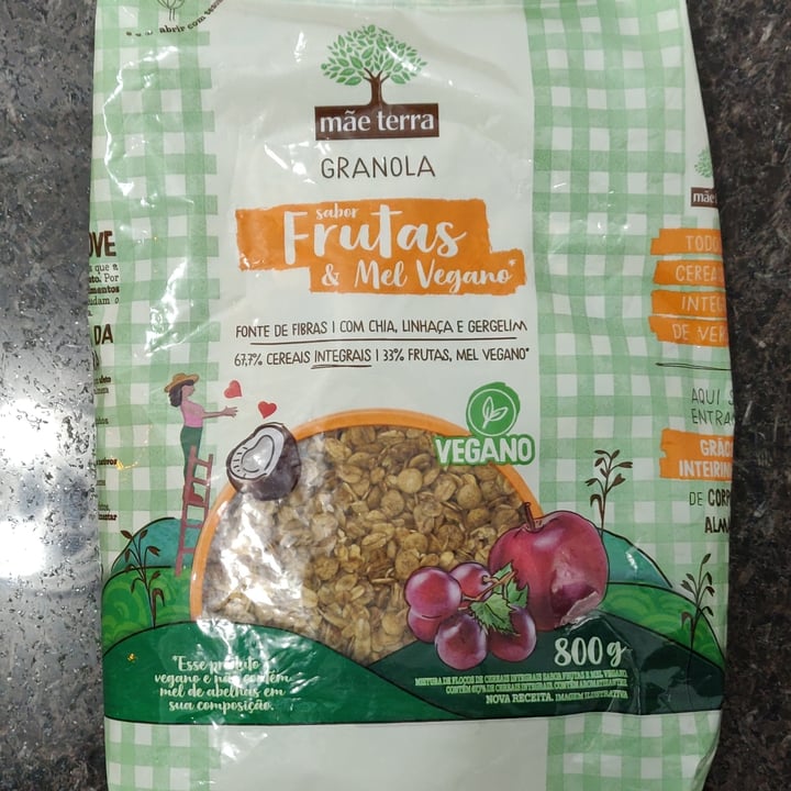 photo of Granola Mãe Terra Granola Sabor Frutas E Mel Vegano shared by @vandreom on  06 Nov 2022 - review