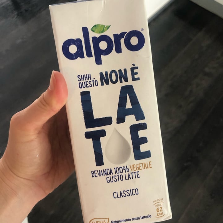 photo of Alpro This is Not Milk Classic Questo Non è Late Classico shared by @greenonthebeam on  13 Jul 2022 - review