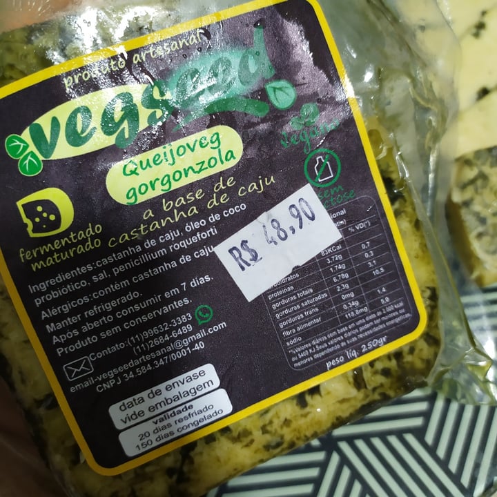 photo of Veg seed Gorgonzola vegano shared by @alessandrats on  30 Jul 2022 - review