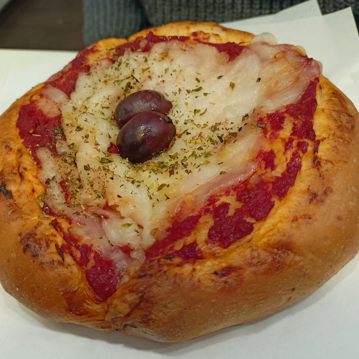 review photo of Bar Dolcezza di Cuscunà Temistocle Pizzetta Margherita shared by @alessiac3003 on 06 Apr 2022 - review