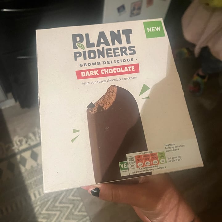 photo of Plant Pioneers Dark chocolate ice lolly shared by @mollyjane on  16 Aug 2022 - review