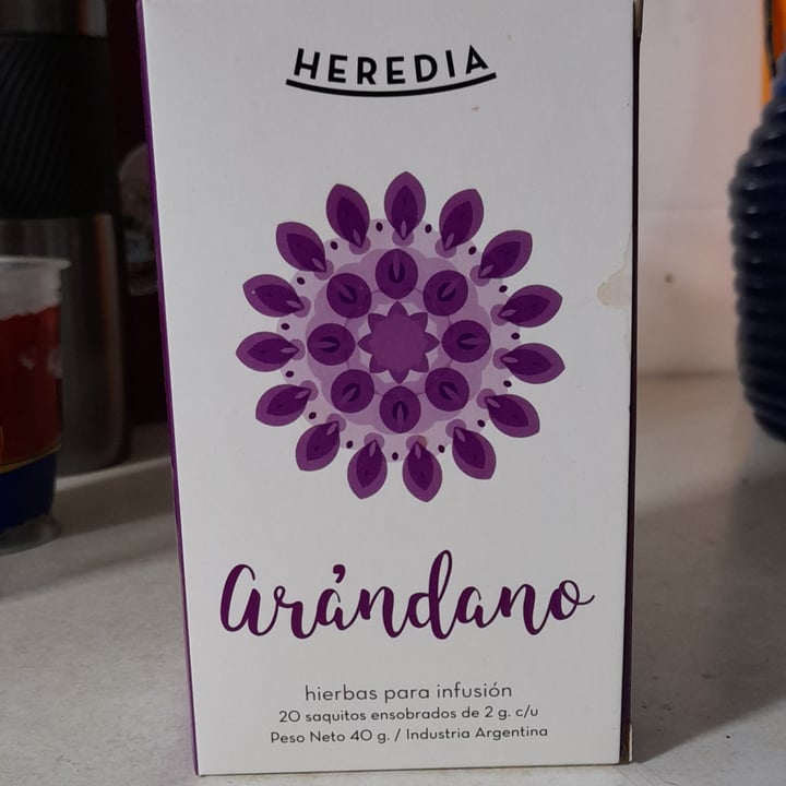 photo of Heredia Té de arandanos shared by @lucianafiorella1 on  07 Apr 2022 - review