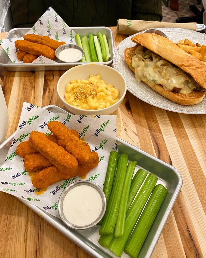 photo of Veggie Grill Buffalo Wings shared by @jassmineclark on  22 Dec 2019 - review