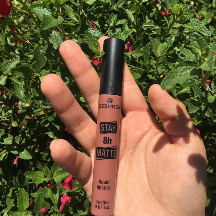 review photo of Essence Cosmetics Stay 8h Matte Waterproof Lipliner shared by @tabita0311 on 05 Jan 2021 - review