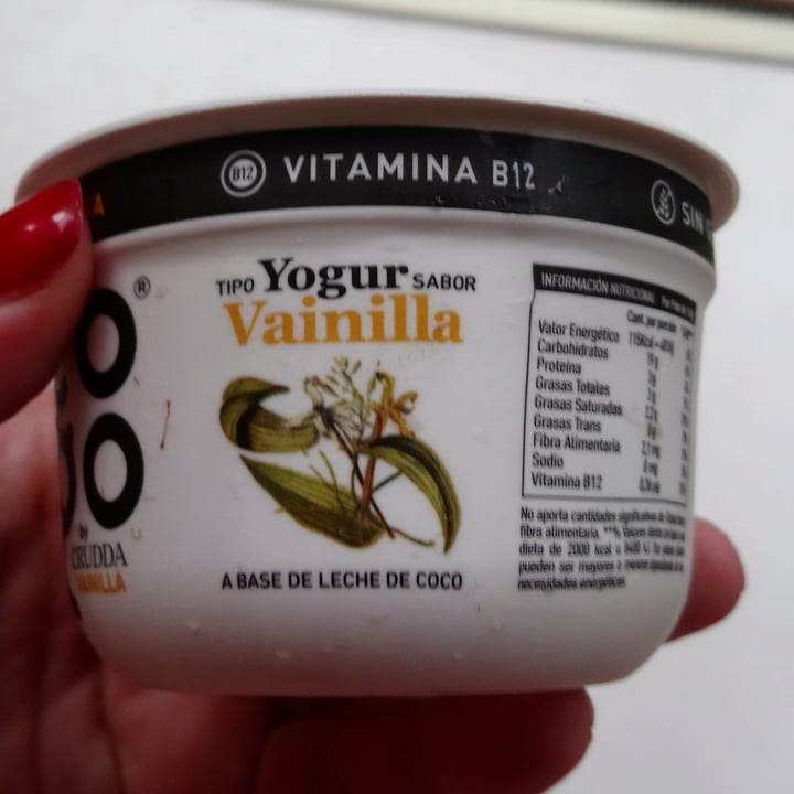 photo of Crudda Yogur a Base de Coco sabor Vainilla shared by @mcolella on  01 Mar 2021 - review