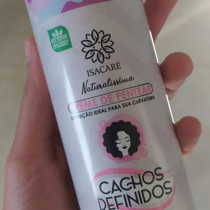 photo of Isacare Creme de Pentear shared by @tafarelgrolli on  27 Jul 2022 - review