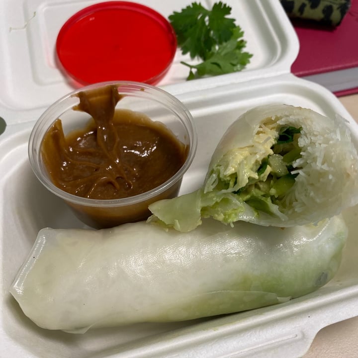 photo of Let's Veg Vietnamese Summer  Rolls shared by @kateemma5 on  20 Nov 2020 - review