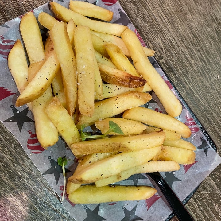 photo of Mugg & Bean Side dish of Fries shared by @ftc on  16 Dec 2021 - review