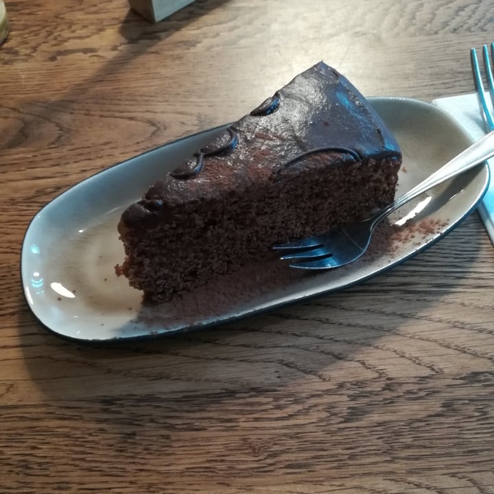 review photo of SIGGIS vegan & fresh food Sachertorte shared by @silviacrociani92 on 19 Sep 2022 - review