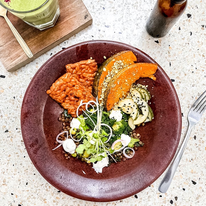 review photo of KYND COMMUNITY Green Dream Breaky Bowl shared by @huminahummus on 12 Nov 2021 - review