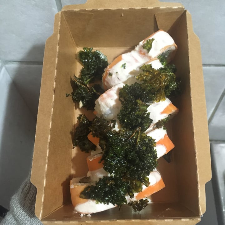 photo of Mudrá Uramaki super kale shared by @lauchis on  30 May 2021 - review