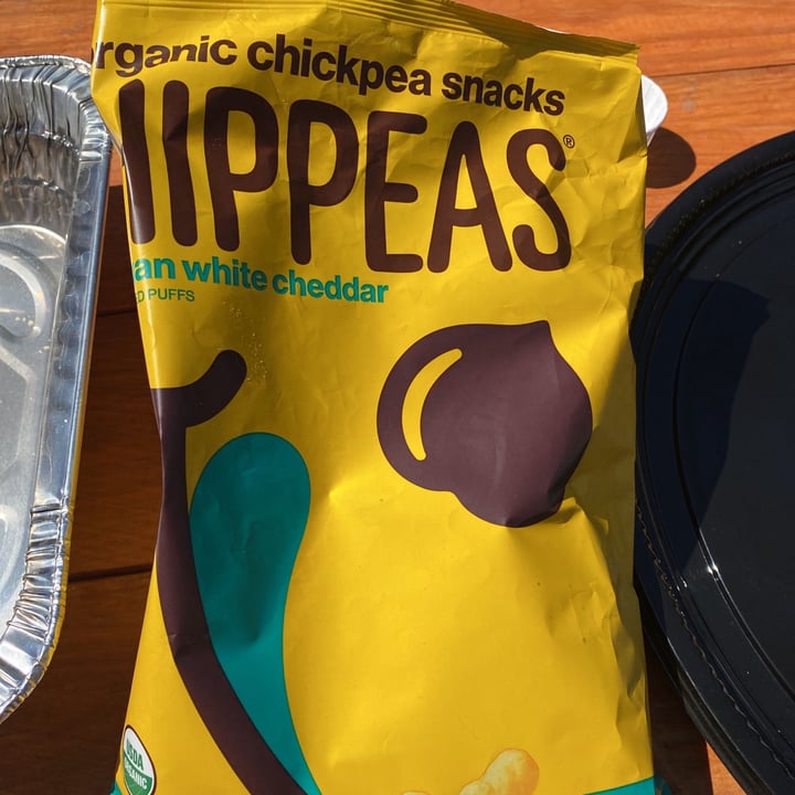 review photo of Hippeas Vegan White Cheddar Organic Chickpea Puffs shared by @kaithlin on 13 Mar 2021 - review