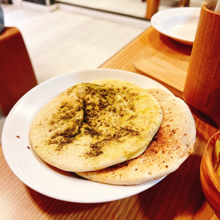 photo of Pita Bakery Ras el hanout Pita shared by @consciouscookieee on  25 Aug 2022 - review