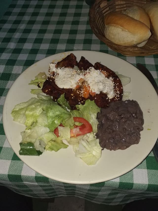 Photo of the dish “Enchiladas michoacanas”
