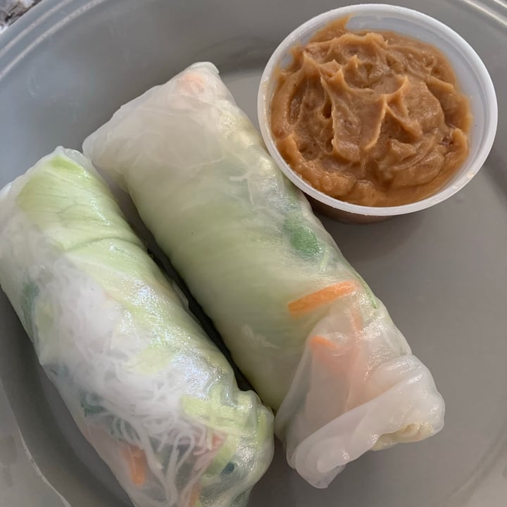 photo of Dang's Little Dragon Veggie salad rolls shared by @chellerose1 on  27 Aug 2020 - review