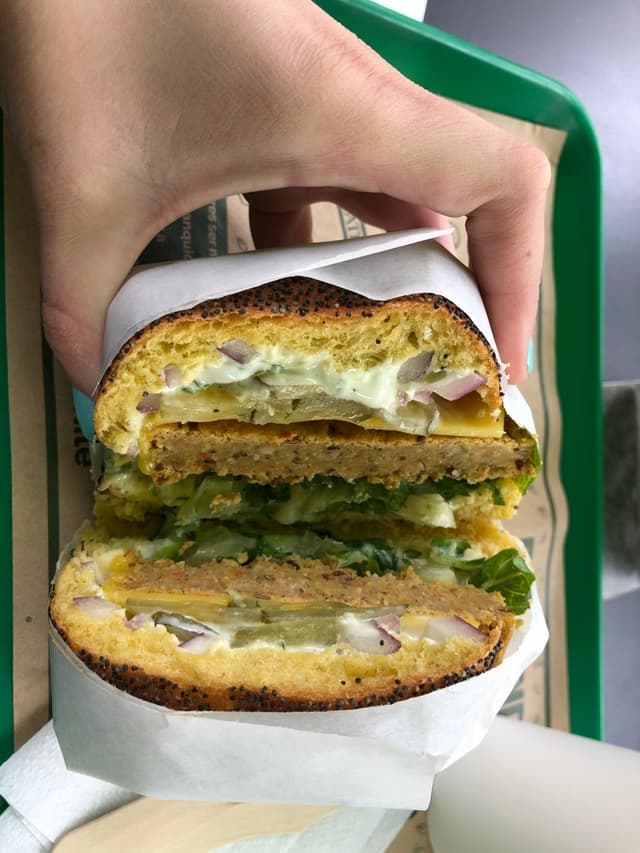 「Hamburguesa Chilena sin Gluten」の料理の写真