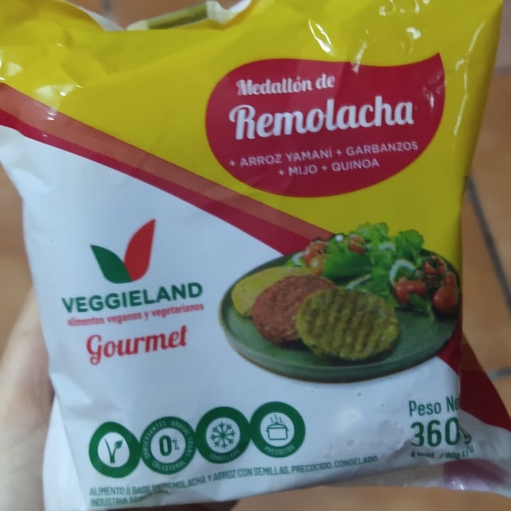 photo of Veggieland Medallon de remolacha shared by @marielaveg on  09 Oct 2020 - review