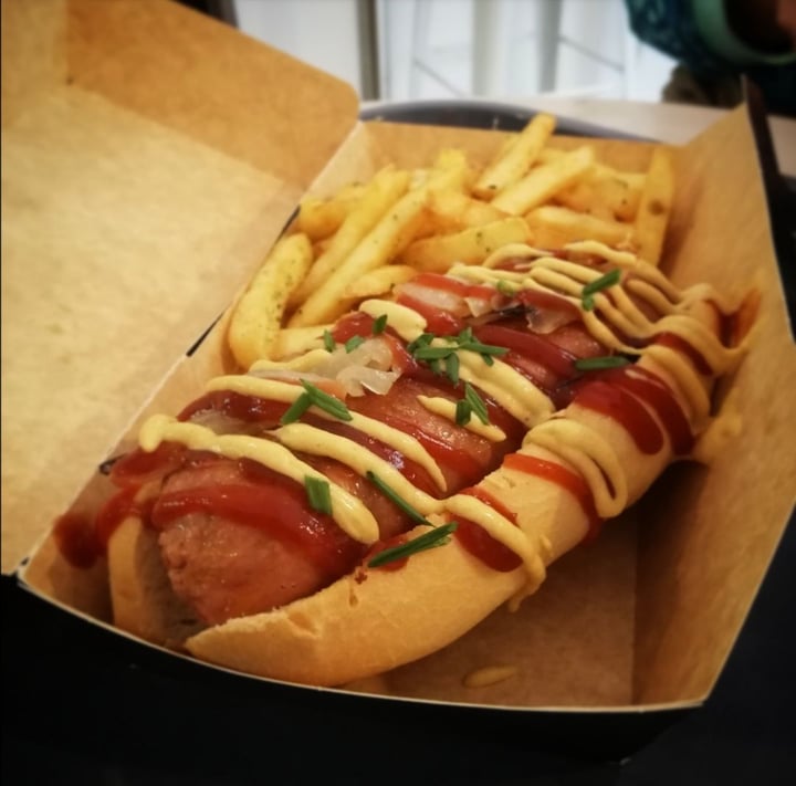 photo of 2VB Perpignan Vegan hot dog shared by @pippa2811 on  02 Nov 2019 - review