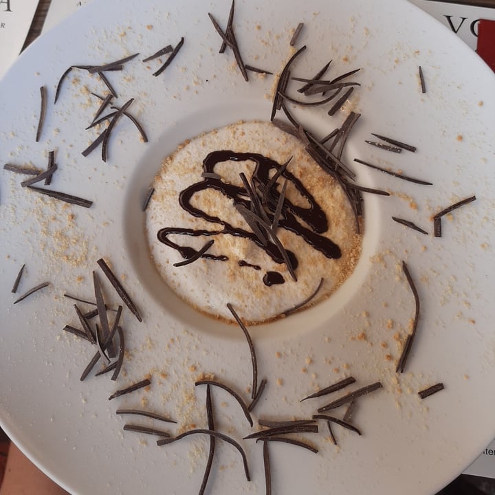 photo of Life Bistrot - Plant Based Restaurant - Archaeological Site tiramisù shared by @mariarcaveg on  28 Aug 2022 - review
