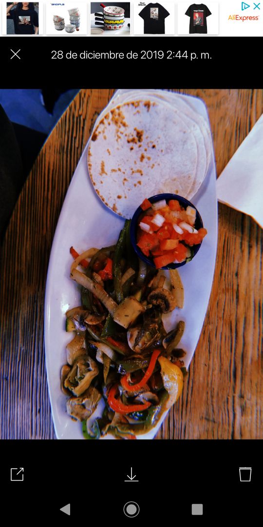 photo of La Santa Mexicano Fajitas De Verduras shared by @marrria on  20 Jan 2020 - review