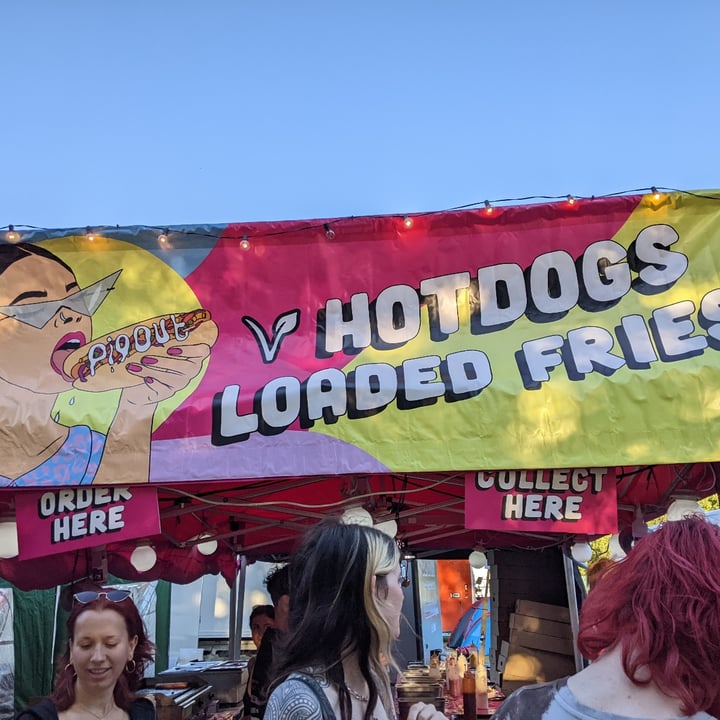 photo of Stanford Hall CSA Pigout - Loaded Hotdogs  - The Japanese shared by @katchan on  20 Jul 2022 - review