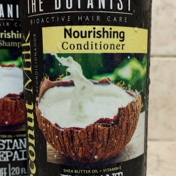 photo of The Botanist Coconut milk acondicionador shared by @noisprere on  24 Oct 2021 - review