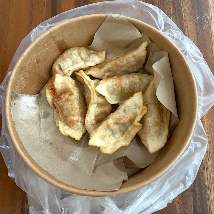 photo of Leaf Corner Fried Dumplings shared by @lynnyap8888 on  12 Mar 2022 - review