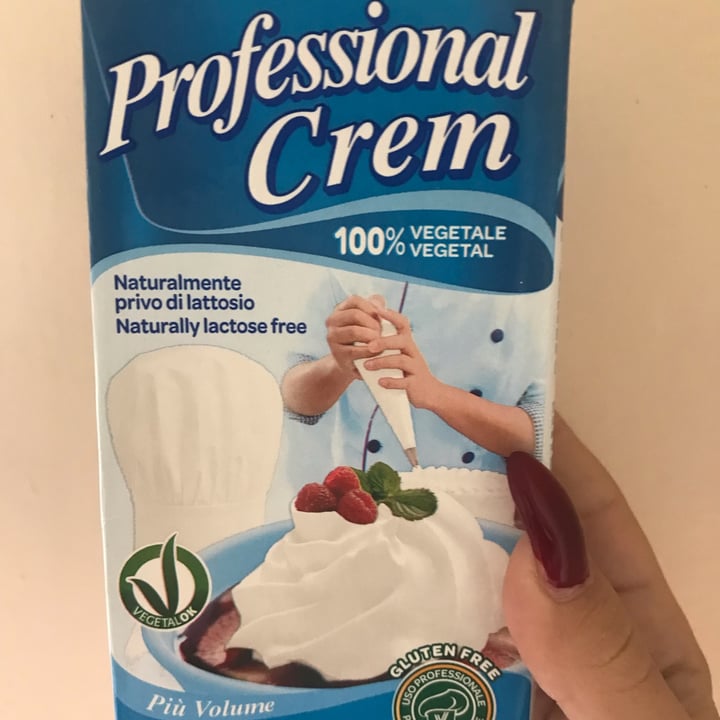 photo of Professional Crem Panna Da Montare Già Zuccherata shared by @mariella on  11 Nov 2021 - review