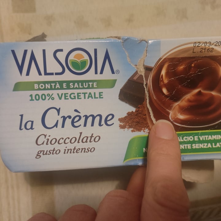 photo of Valsoia La Crème Cioccolato Gusto Intenso shared by @lula1986 on  19 Oct 2022 - review