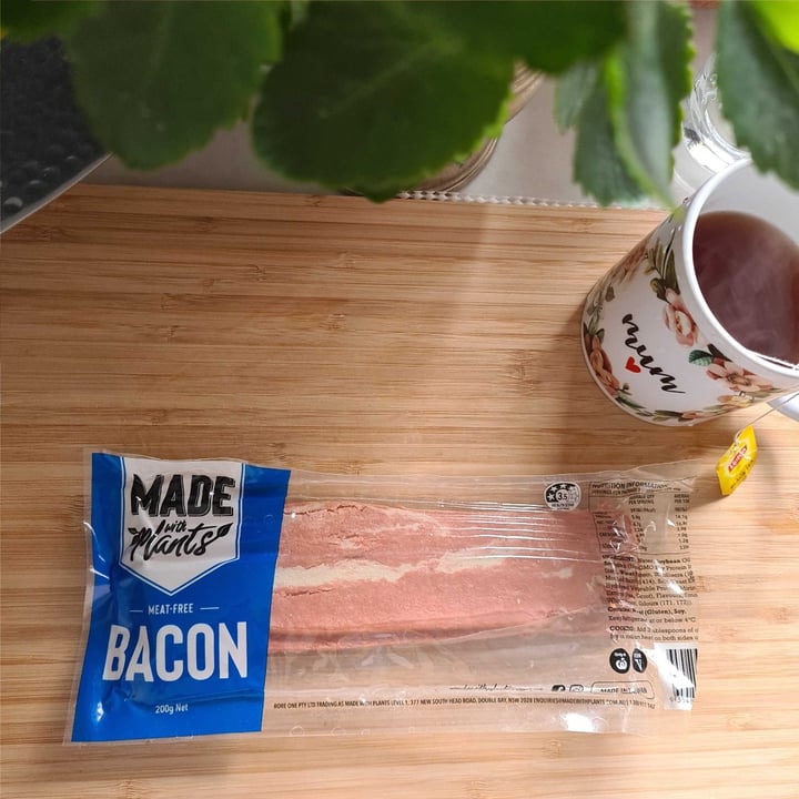 review photo of Made With Plants Bacon shared by @staceytheherbivore on 27 Jun 2020 - review