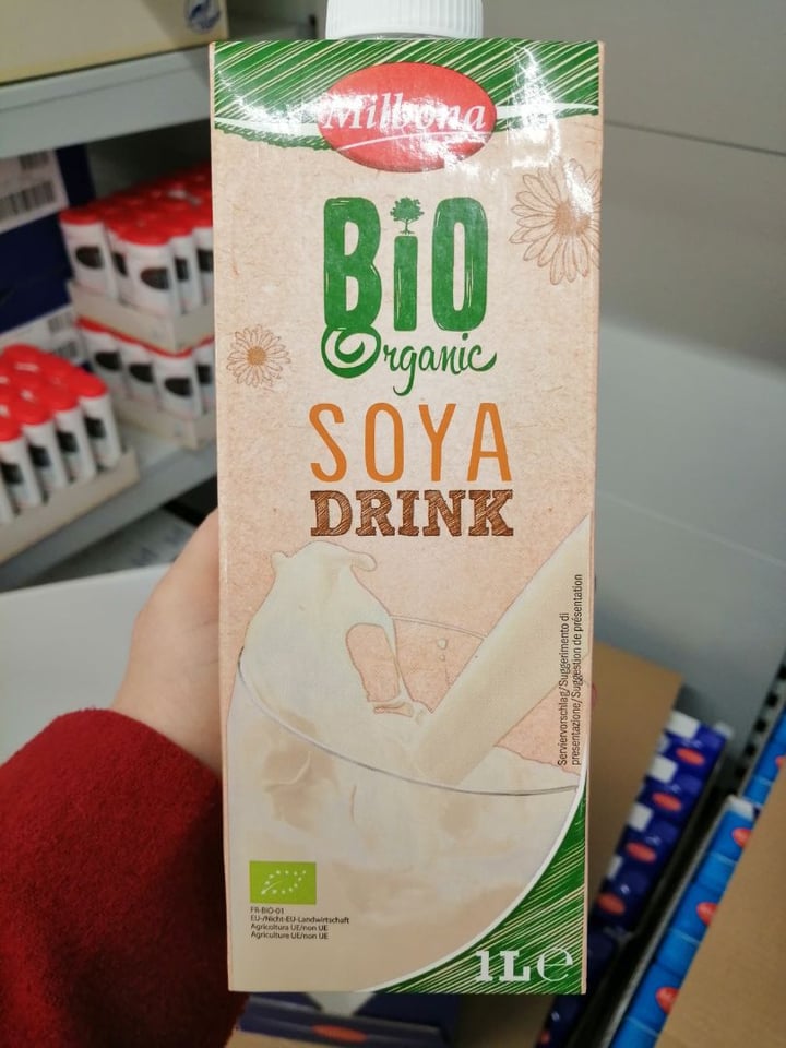 photo of Milbona Plant Based Milk shared by @jouniqueness on  07 Dec 2019 - review