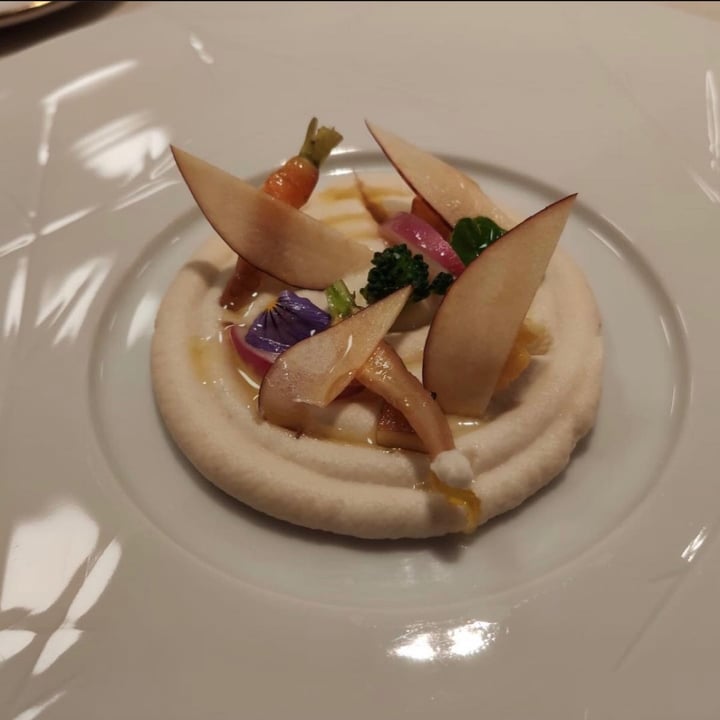 photo of Restaurante Xavier Pellicer Vegan Tasting menu shared by @iribarne on  09 Mar 2021 - review