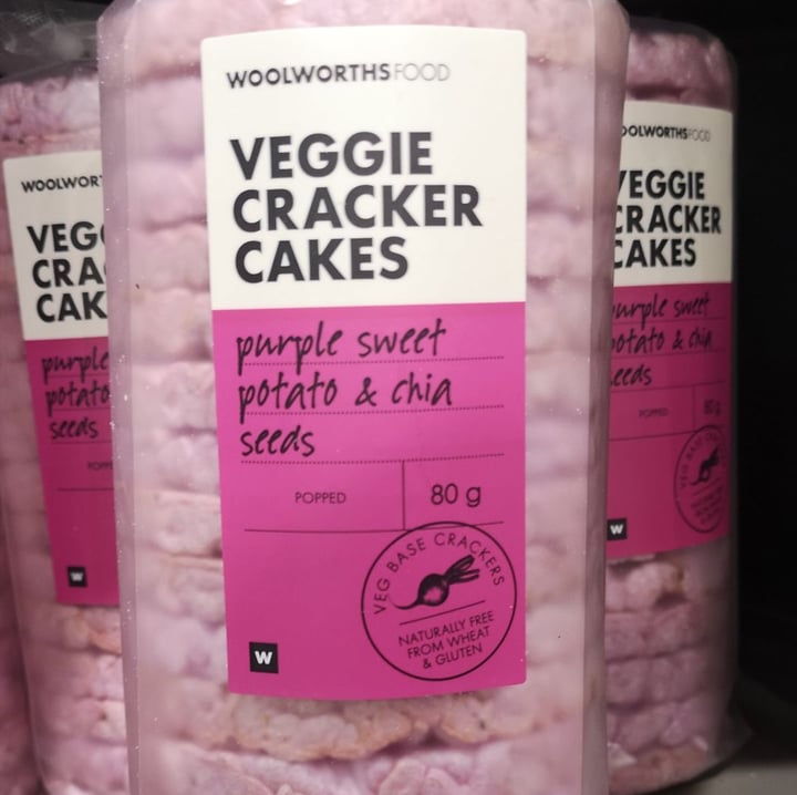 photo of Woolworths Food Veggie Cracker Cakes Lentil, Chickpea & Quinoa shared by @pigsnpaws on  19 Feb 2020 - review