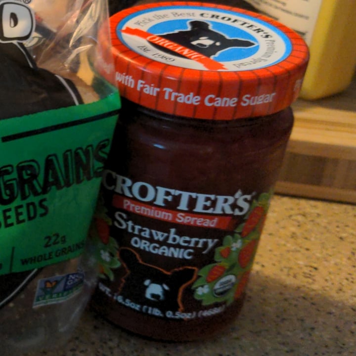photo of Crofter’s Strawberry jelly shared by @ayyyyme on  03 Jul 2021 - review