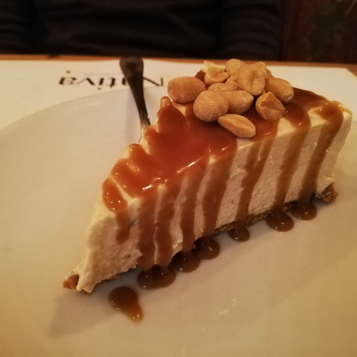 review photo of Nativa Ristorante Cheesecake al burro di arachidi e caramello salato shared by @fraabi on 07 May 2022 - review